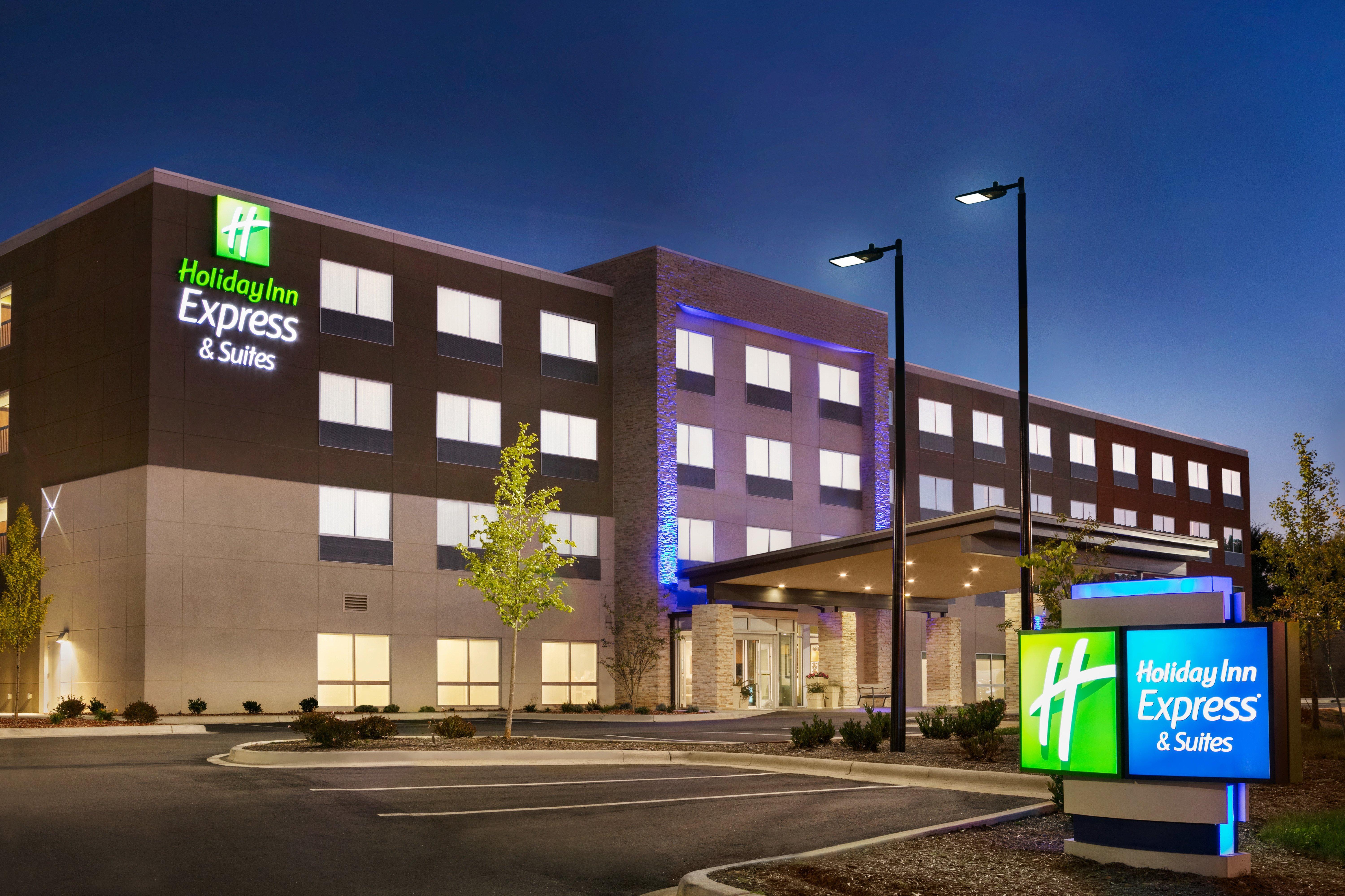 Holiday Inn Express & Suites Salisbury By Ihg Luaran gambar